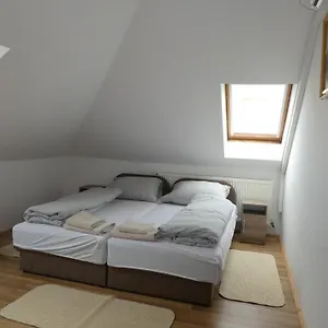 Apartament Halasi Szallashely, Hajdúszoboszló